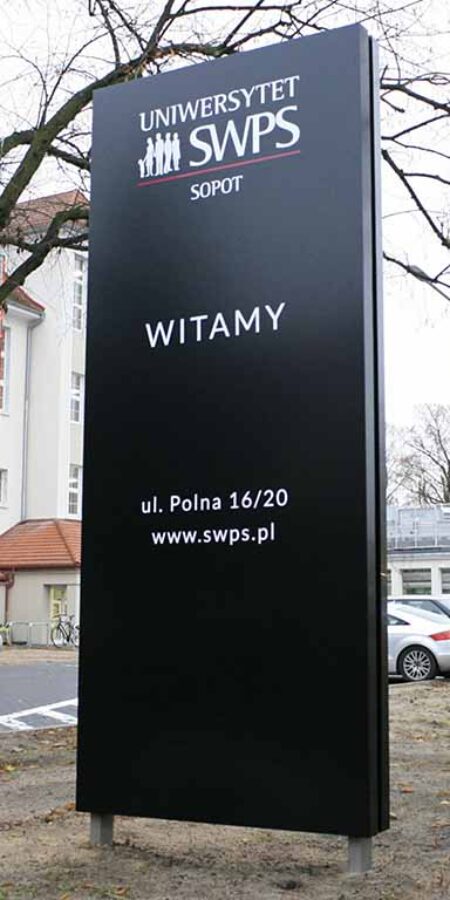 pylony reklamowe