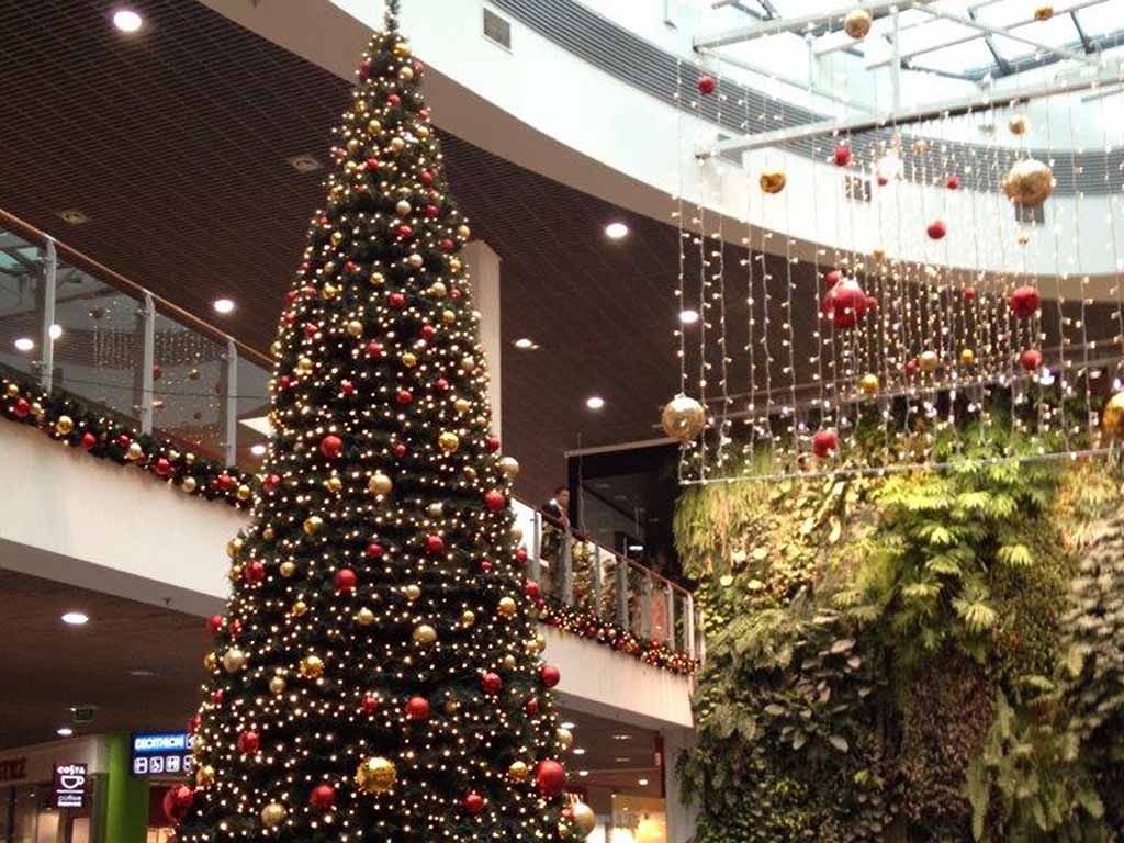 montaż dekoracji świątecznych montaż ozdób świątecznych dekoracje świąteczne w galeriach handlowych w biurach na budynkach / installation of Christmas decorations Christmas decorations in shopping centres Christmas decorations in offices Christmas decorations on buildings / Installation von Weihnachtsdekorationen Installation von Weihnachtsschmuck Weihnachtsdekoration in Einkaufszentren Weihnachtsdekoration in Büros Weihnachtsdekorationen an Gebäuden